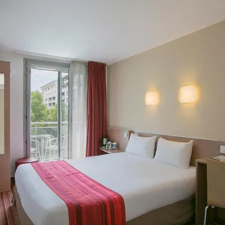 Campanile Paris 12 - Bercy Village Buitenkant foto