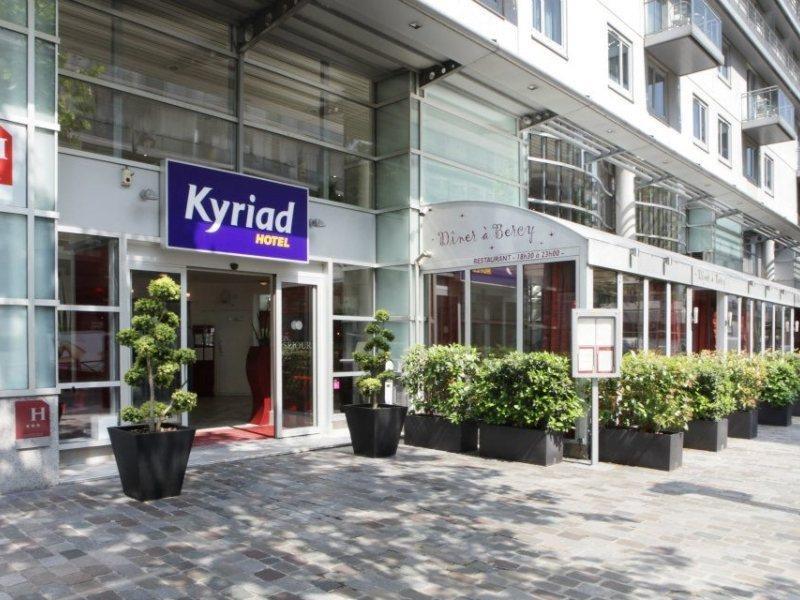 Hotel Campanile 12 - Bercy Village Parijs